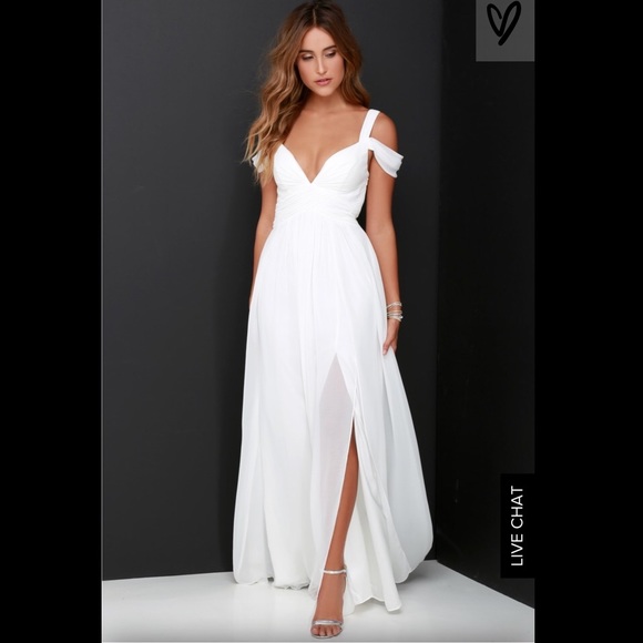 Lulus Dresses & Skirts - Beautiful Lulu’s White Floor length Dress
